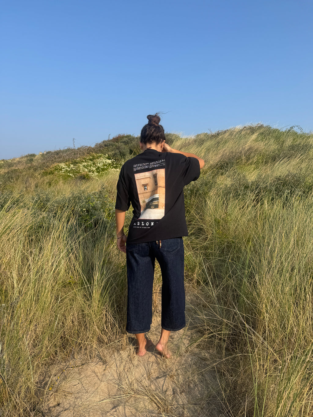 MEDINA BLACK T-SHIRT