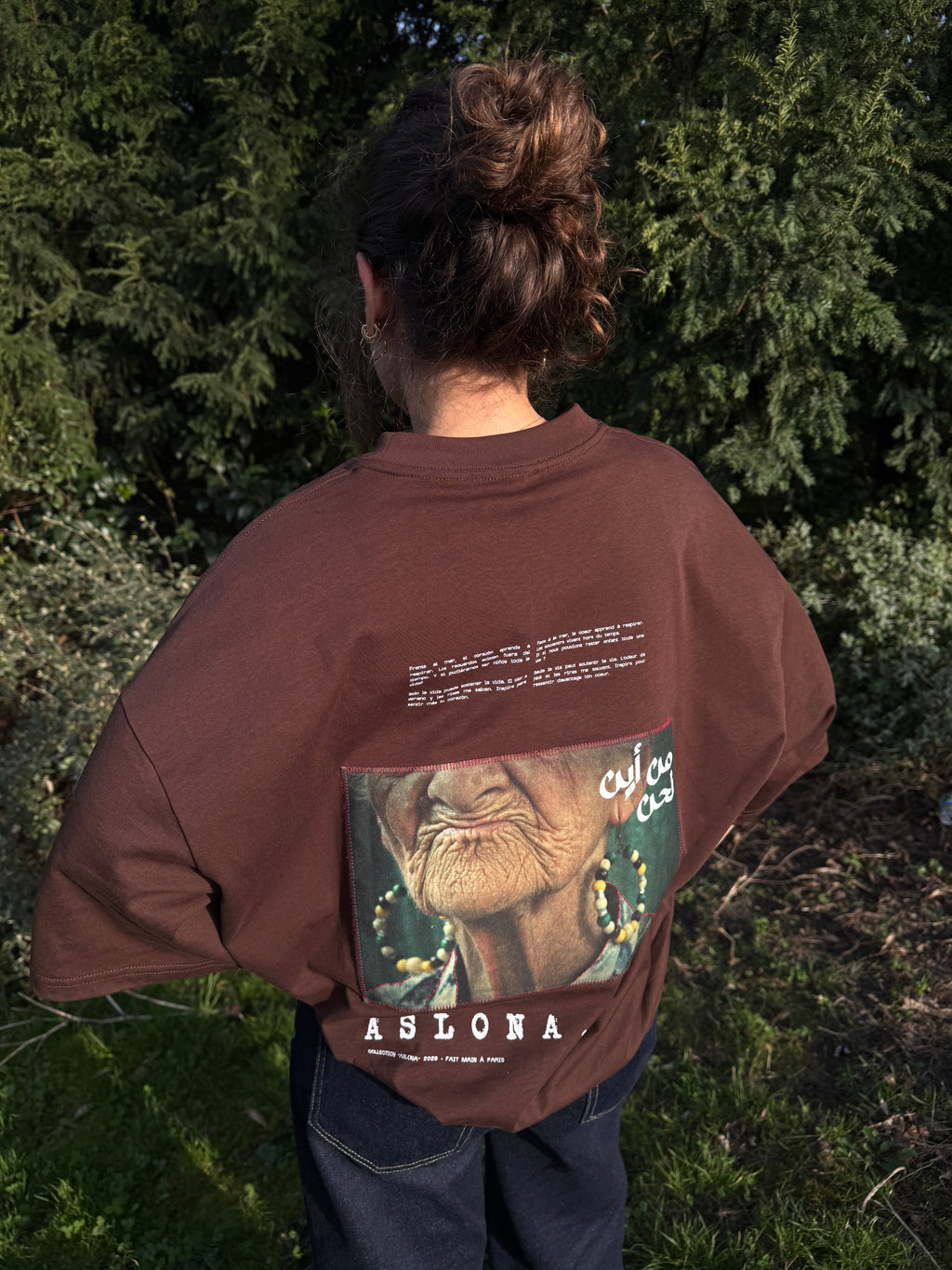 Brown oversize cotton t-shirt with katagami embroidered photography of elderly woman